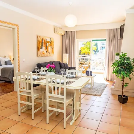 Apartahotel Giramar Turisticos 3*